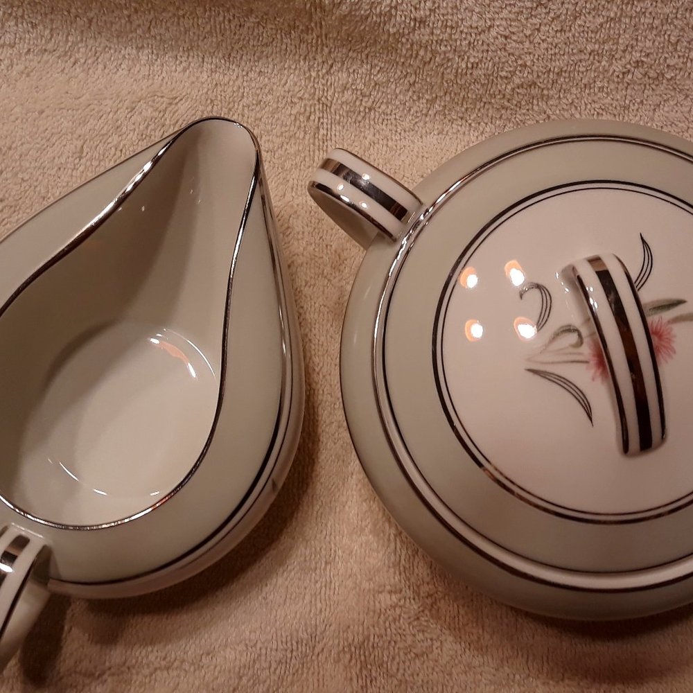 Clarabell by Noritake Cream and Sugar